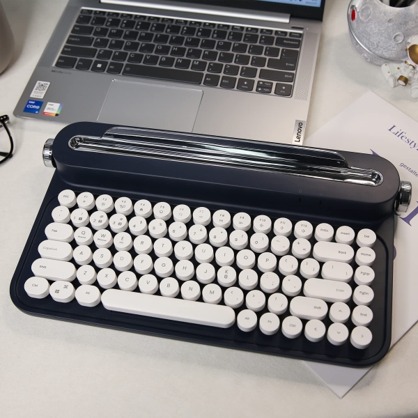 ACTTO Retro Mini Wireless Bluetooth Typewriter Keyboard B305